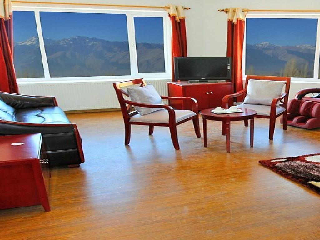 The Zen Ladakh Hotel Лех Екстериор снимка