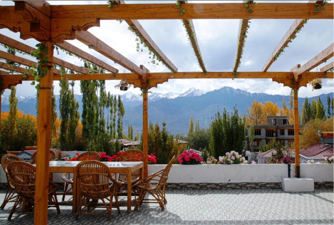 The Zen Ladakh Hotel Лех Екстериор снимка